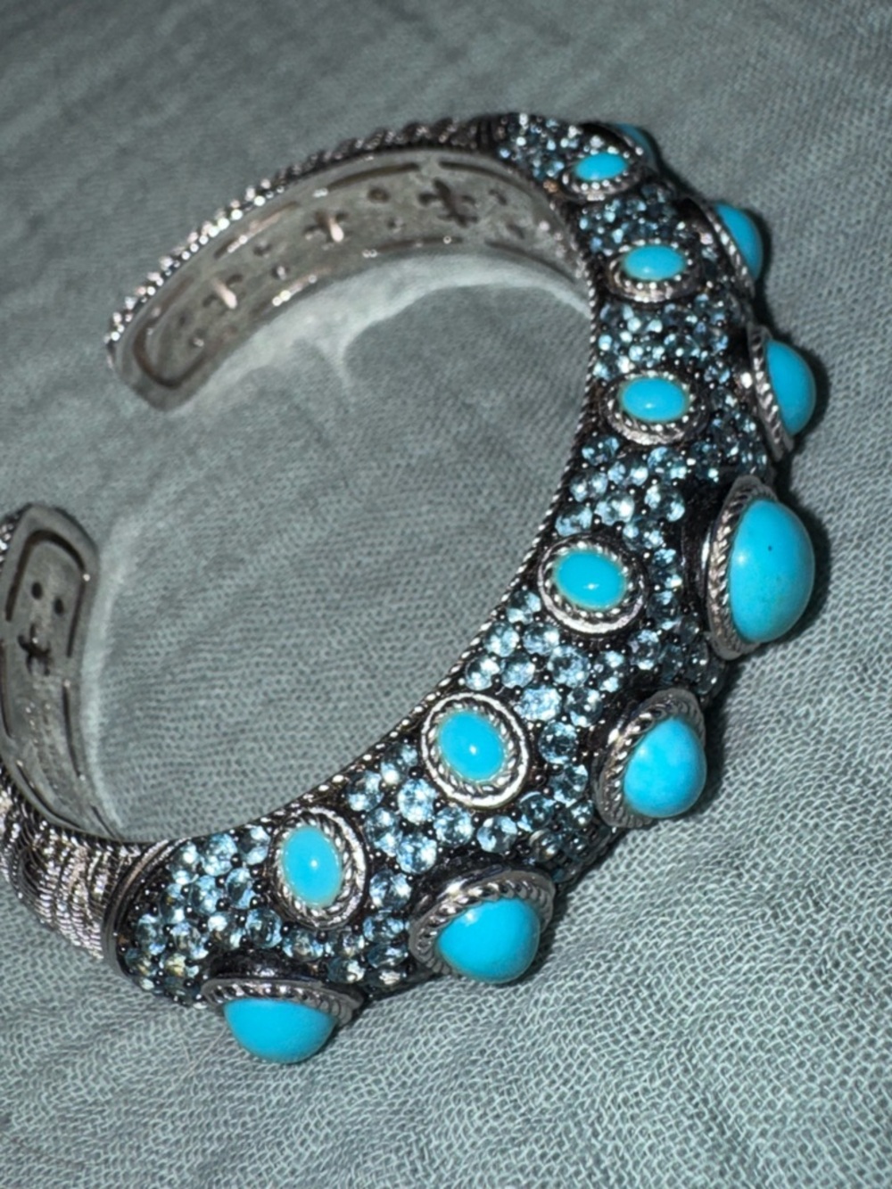 Judith Ripka Turquoise, blue topaz and Sterling silver Cabochon Cuff Bracelet - Picture 13 of 16